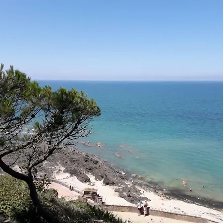 Plat Gousset Apartman